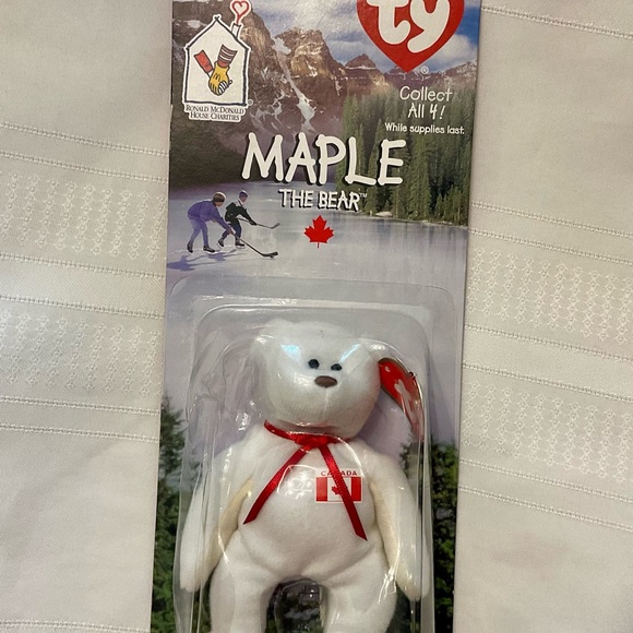 Rare Error Ty Beanie Babies International Bears. Full set of 4. Retired. - Picture 5 of 12